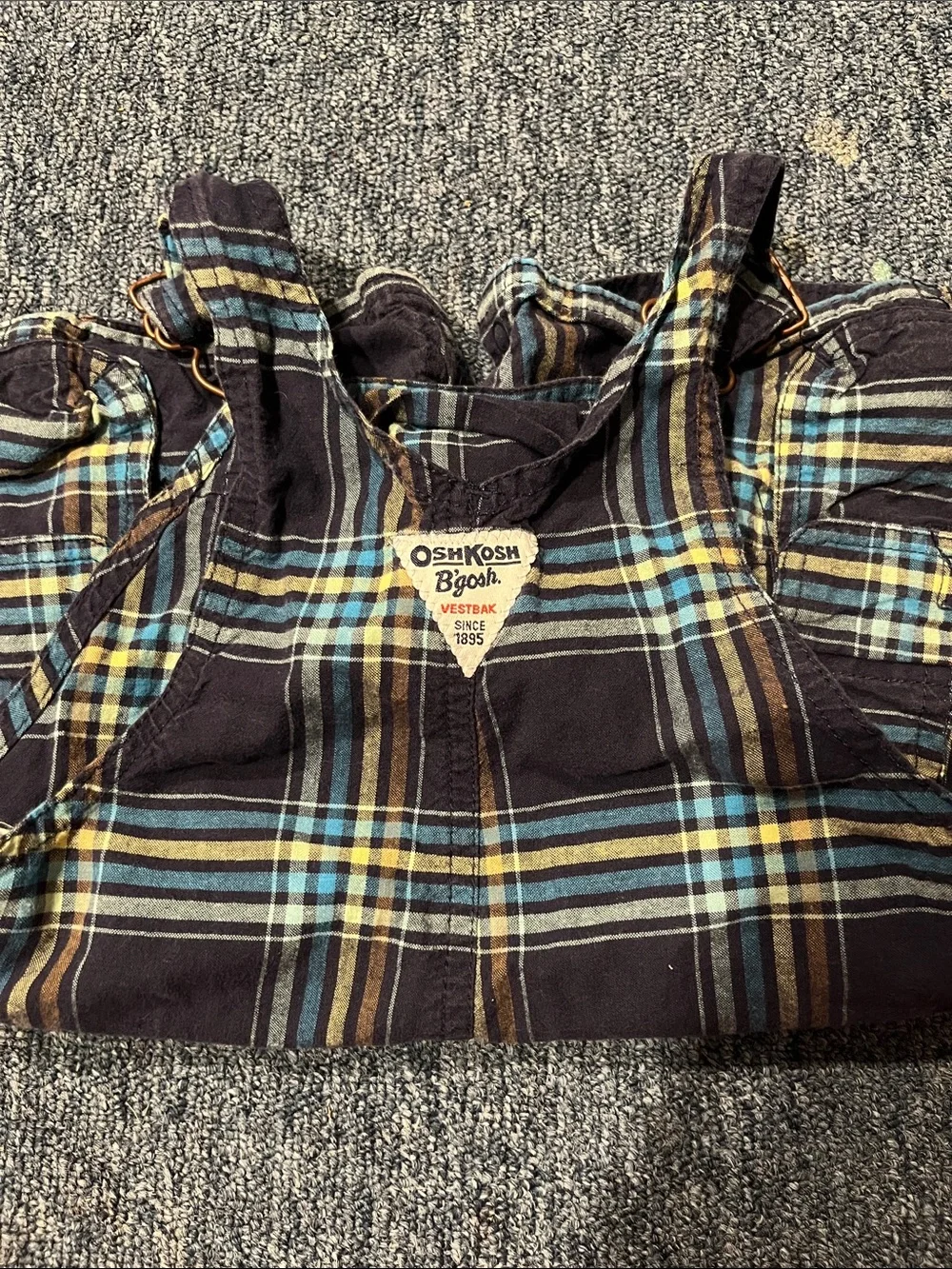 Kids OshKosh B’gosh plaid overalls